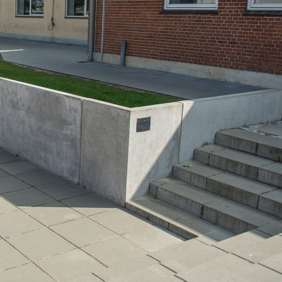 ParkLine Stützmauer 40 - 45x80/80x10 cm Grau Ecke Udv.